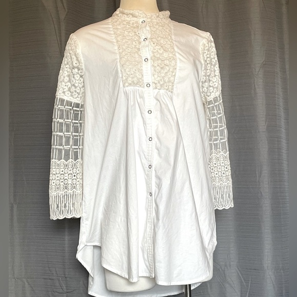 XCVI Tops - XCVI blouse with lace sleeves and bodice.